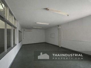 Almacén en alquiler en Si Racha, Chonburi