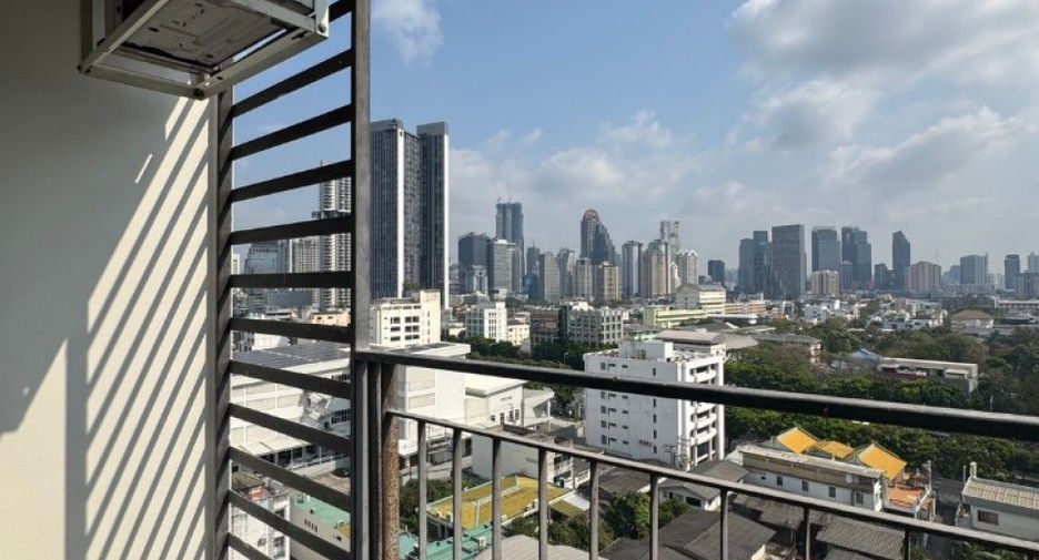 For sale 1 bed condo in Sathon, Bangkok