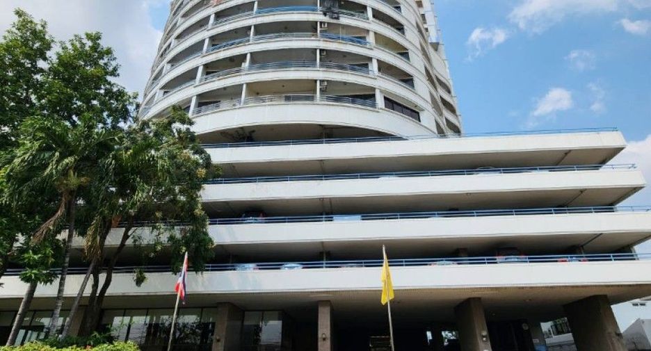 For sale 1 bed condo in Chatuchak, Bangkok