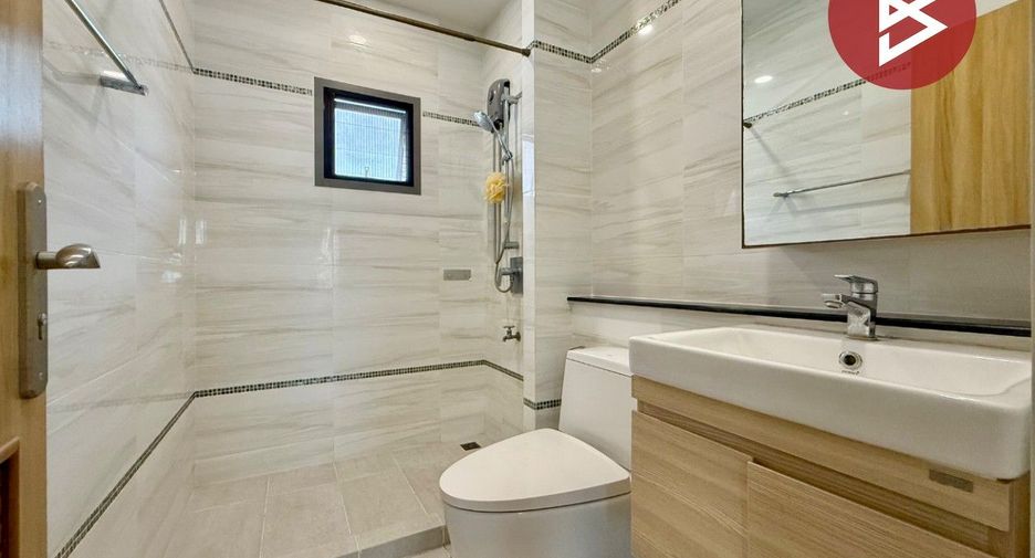 For sale 4 bedrooms house in Pak Kret, Nonthaburi