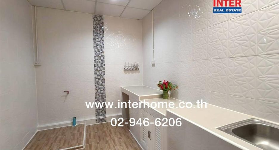 For sale 2 ベッドルーム townhouse in Lam Luk Ka, Pathum Thani