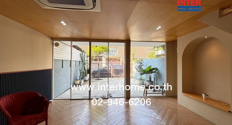 Reihenhaus zur Miete und zum Kauf mit Studio in Chatuchak, Bangkok