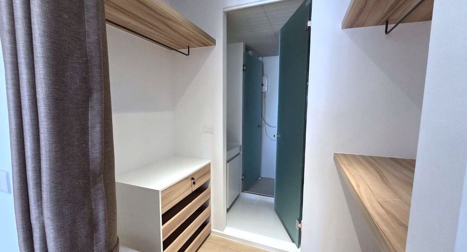 For sale 2 bedrooms condo in Bang Rak, Bangkok