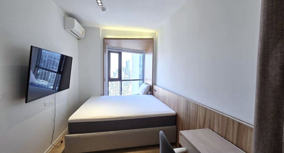 For sale 2 bedrooms condo in Bang Rak, Bangkok