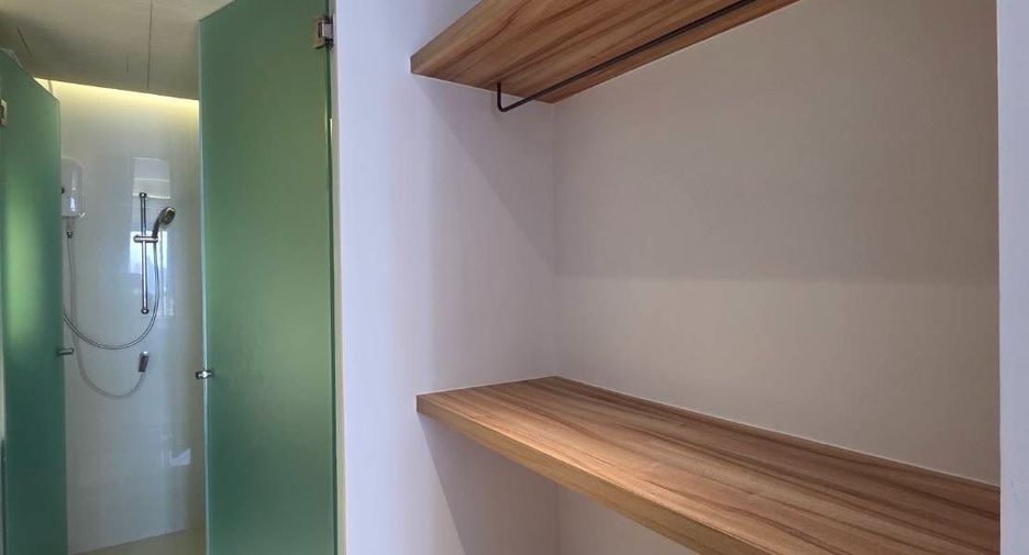 For sale 2 bedrooms condo in Bang Rak, Bangkok