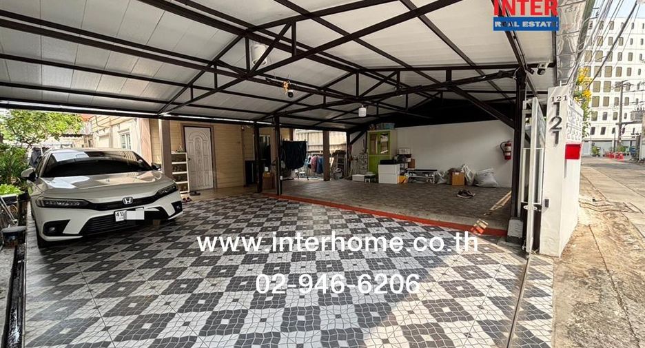 Casa en venta de 3 habitaciones en Chatuchak, Bangkok