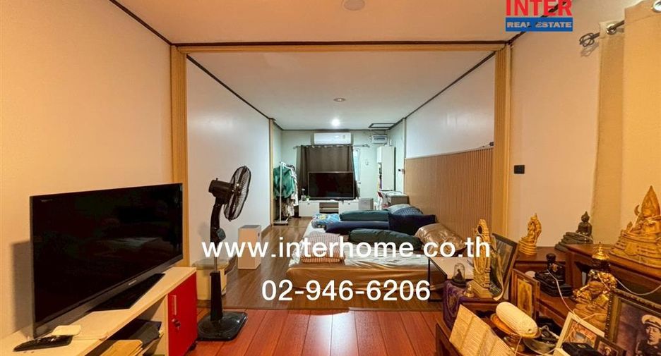 Casa en venta de 3 habitaciones en Chatuchak, Bangkok