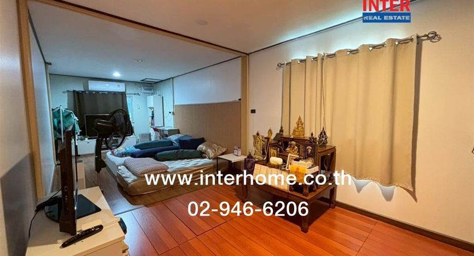 Casa en venta de 3 habitaciones en Chatuchak, Bangkok