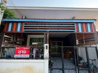 For sale 3 bedrooms townhouse in Phan Thong, Chonburi