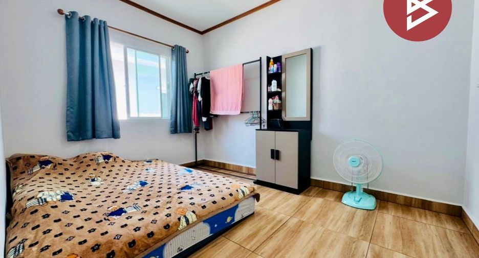 For sale 3 bedrooms townhouse in Phra Samut Chedi, Samut Prakan
