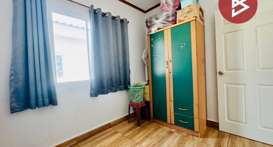 For sale 3 bedrooms townhouse in Phra Samut Chedi, Samut Prakan
