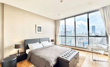 For sale 2 bedrooms condo in Khlong Toei, Bangkok