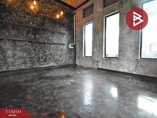 Reihenhaus zum Kauf mit 4 Zimmer in Si Racha, Chonburi