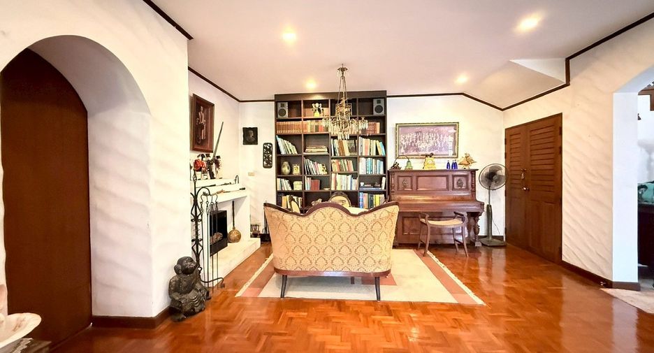 For sale 5 bedrooms house in Mae Rim, Chiang Mai