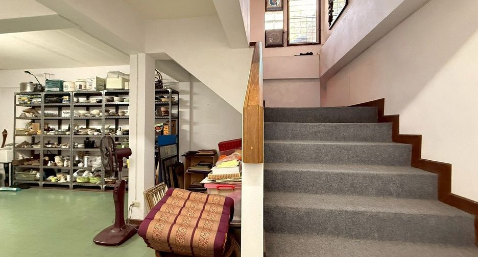 For sale 5 bedrooms house in Mae Rim, Chiang Mai