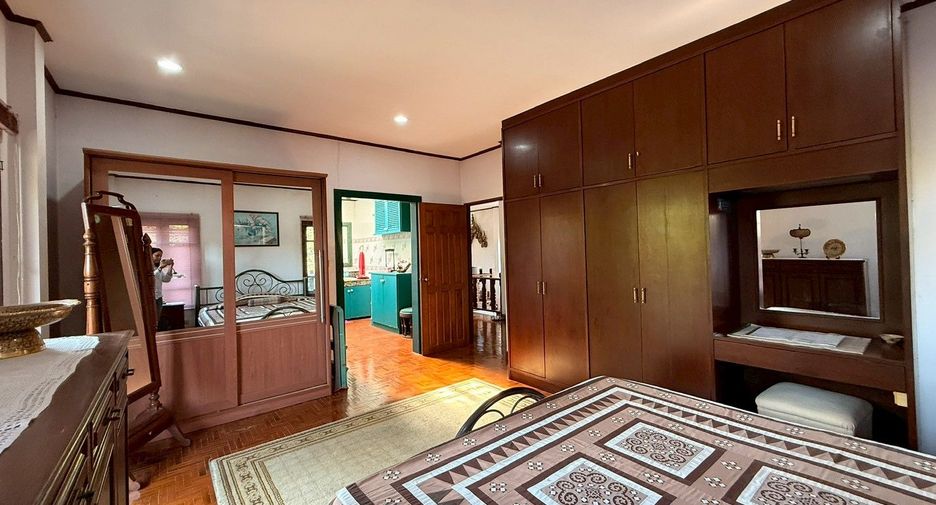 For sale 5 bedrooms house in Mae Rim, Chiang Mai