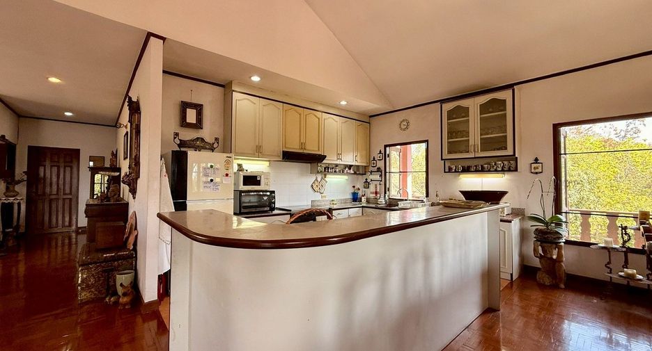 For sale 5 bedrooms house in Mae Rim, Chiang Mai