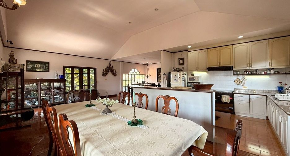 For sale 5 bedrooms house in Mae Rim, Chiang Mai