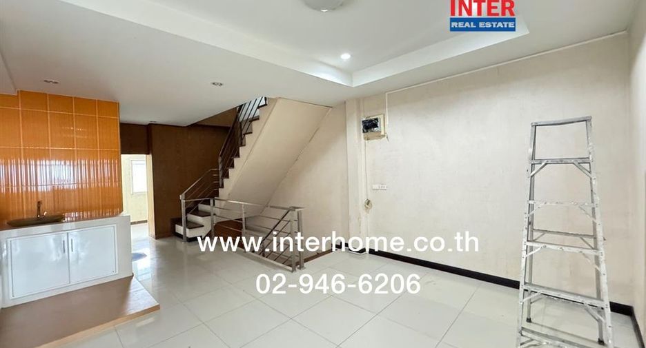 For sale 4 bedrooms retail Space in Bang Khae, Bangkok