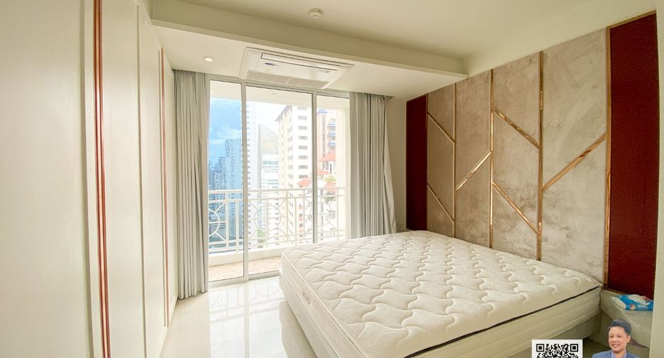 For sale 2 bedrooms condo in Watthana, Bangkok
