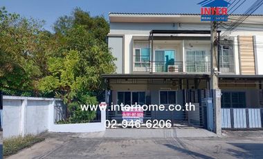 For sale 4 bedrooms townhouse in Khlong Sam Wa, Bangkok