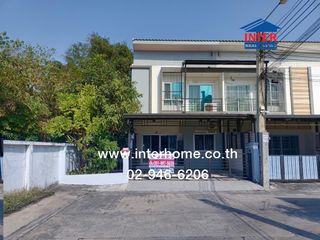 For sale 4 bedrooms townhouse in Khlong Sam Wa, Bangkok