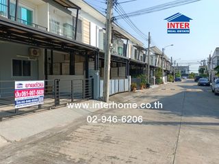 For sale 4 bedrooms townhouse in Khlong Sam Wa, Bangkok