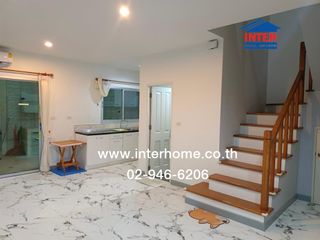 For sale 4 bedrooms townhouse in Khlong Sam Wa, Bangkok