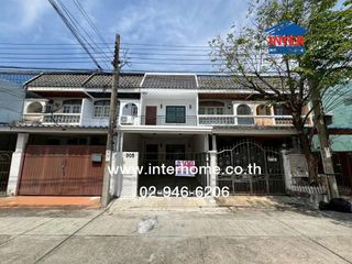For sale 2 bedrooms townhouse in Wang Thonglang, Bangkok