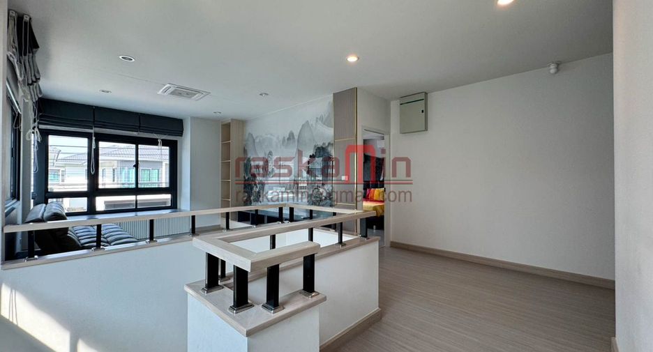 For rent 4 bedrooms house in Bang Lamung, Chonburi