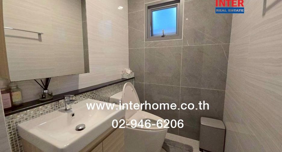 For sale 4 bedrooms house in Lat Krabang, Bangkok