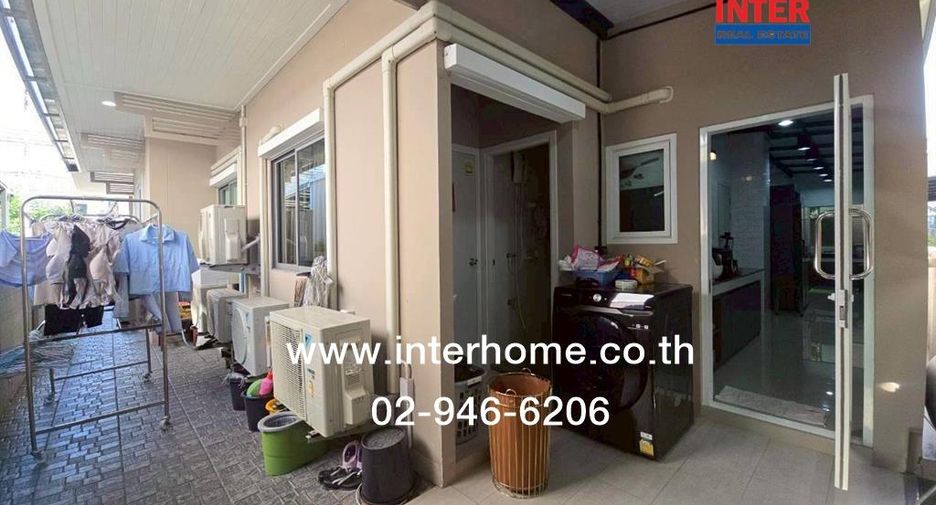 For sale 4 bedrooms house in Lat Krabang, Bangkok