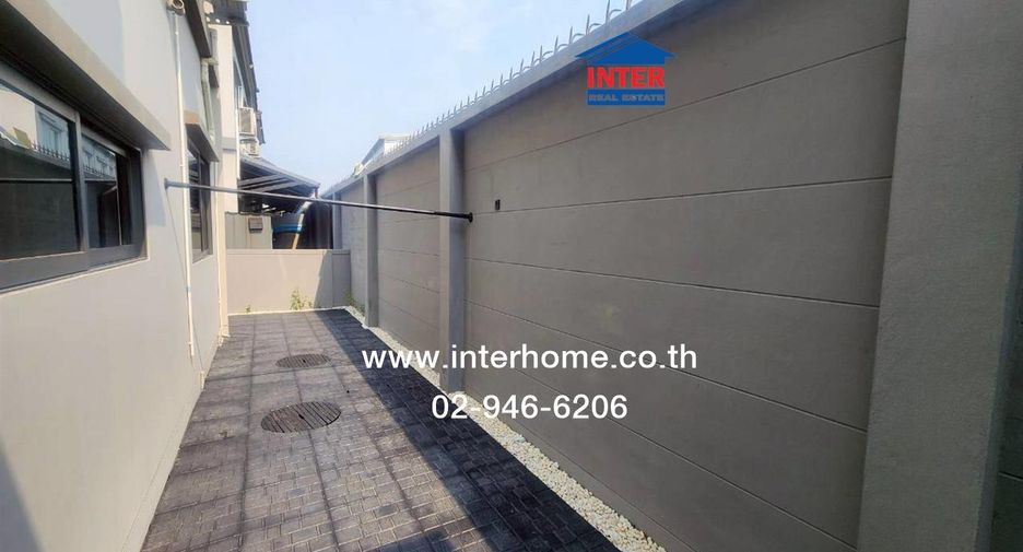 Haus zum Kauf mit 3 Zimmer in Krathum Baen, Samut Sakhon