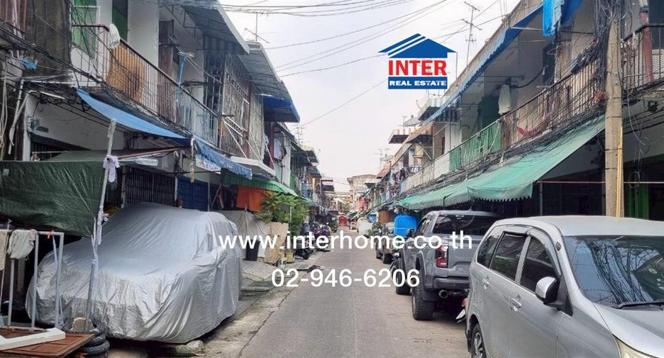 For sale 1 bed retail Space in Din Daeng, Bangkok