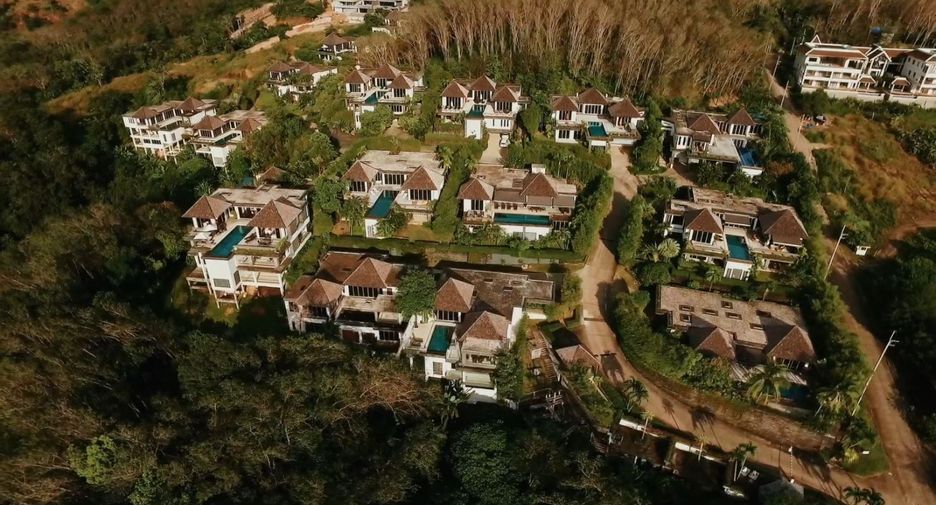 For sale 3 bedrooms villa in Thalang, Phuket