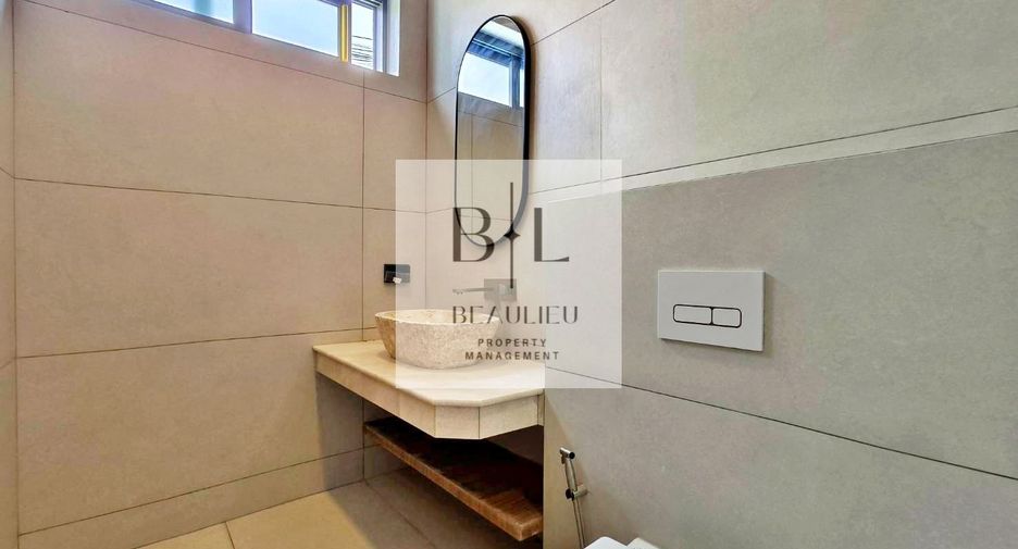 For sale 4 bedrooms house in Bang Lamung, Chonburi