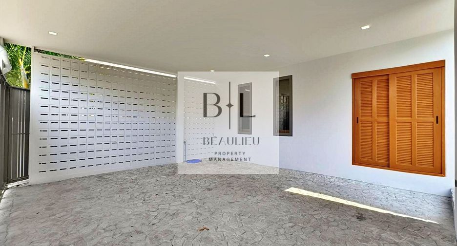 For sale 4 bedrooms house in Bang Lamung, Chonburi