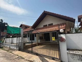For Rent 4 Bedroom Villa In Bang Lamung, Chonburi