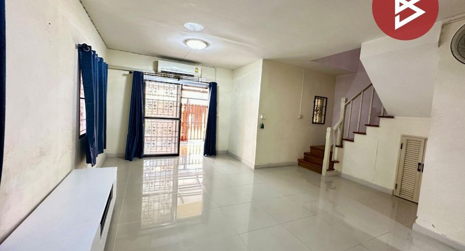 For sale 3 bedrooms townhouse in Phra Samut Chedi, Samut Prakan