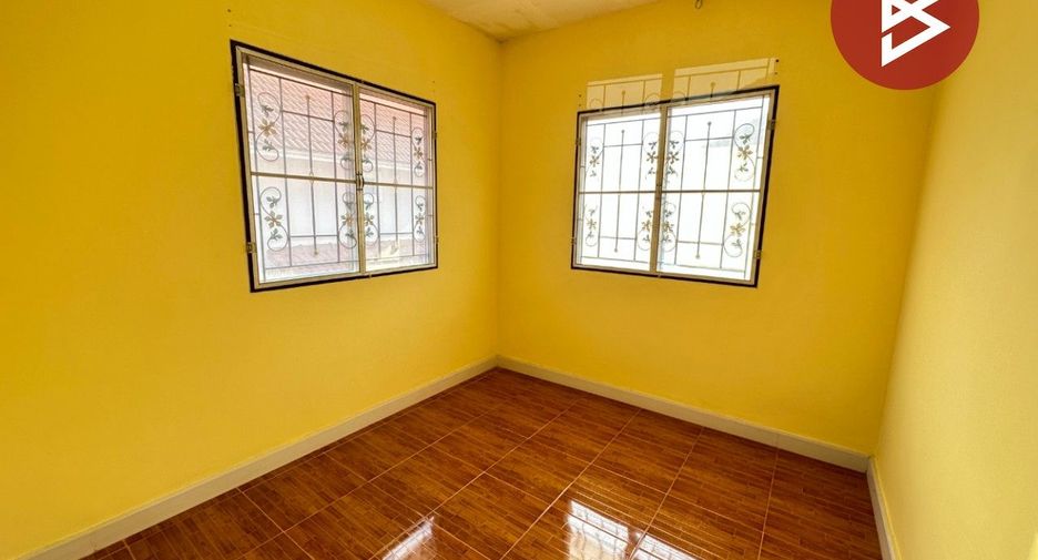 For sale 3 bedrooms townhouse in Phra Samut Chedi, Samut Prakan