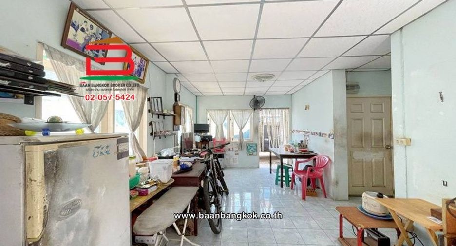 For sale 2 bedrooms house in Wang Thonglang, Bangkok