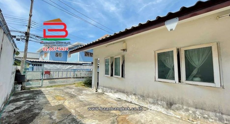 For sale 2 bedrooms house in Wang Thonglang, Bangkok
