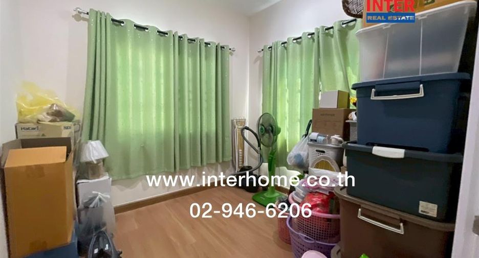For sale 4 bedrooms townhouse in Bueng Kum, Bangkok
