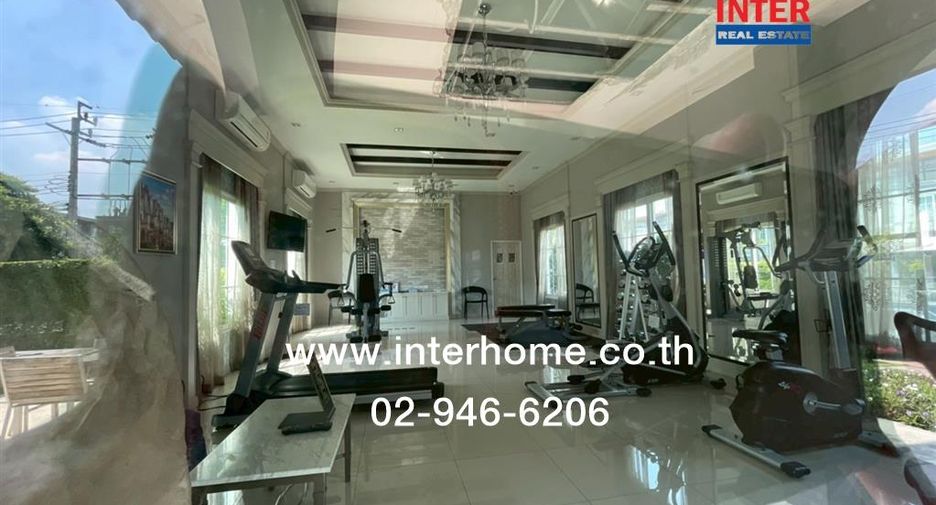 For sale 4 bedrooms townhouse in Bueng Kum, Bangkok