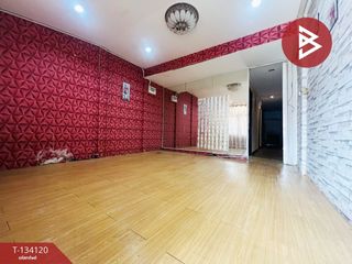 For sale 2 bedrooms townhouse in Phra Pradaeng, Samut Prakan
