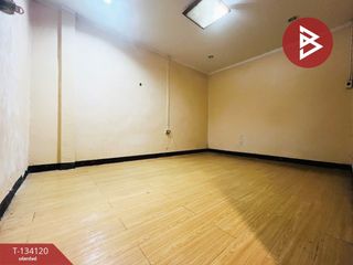 For sale 2 bedrooms townhouse in Phra Pradaeng, Samut Prakan