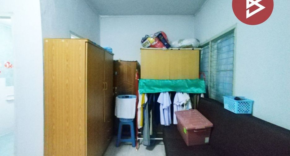 For sale 2 bedrooms townhouse in Bang Khun Thian, Bangkok