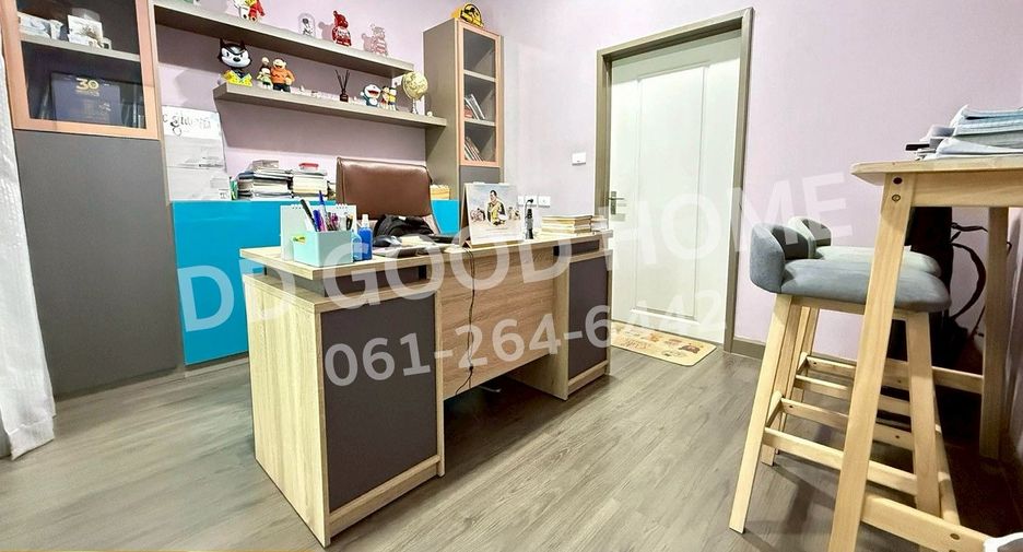 À vendre 5 chambres maison à Thanyaburi, Pathum Thani