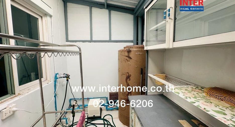 For sale 3 bedrooms townhouse in Bang Phli, Samut Prakan