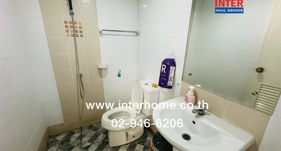 For sale 3 bedrooms townhouse in Bang Phli, Samut Prakan